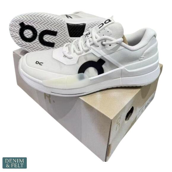 On Roger Pro 2 Men’s Tennis Shoes All White Carbon Fiber Speedboard Size 9.5
NEW - Picture 9 of 14